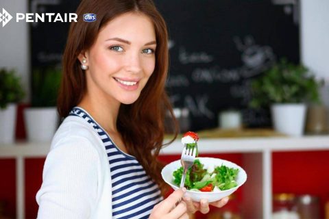 Ăn cơm xong thì nên làm gì để không bị bụng to?