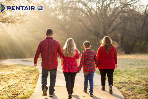 Đi bộ mang đến nhiều lợi ích đối với sức khỏe thể chất và tinh thần